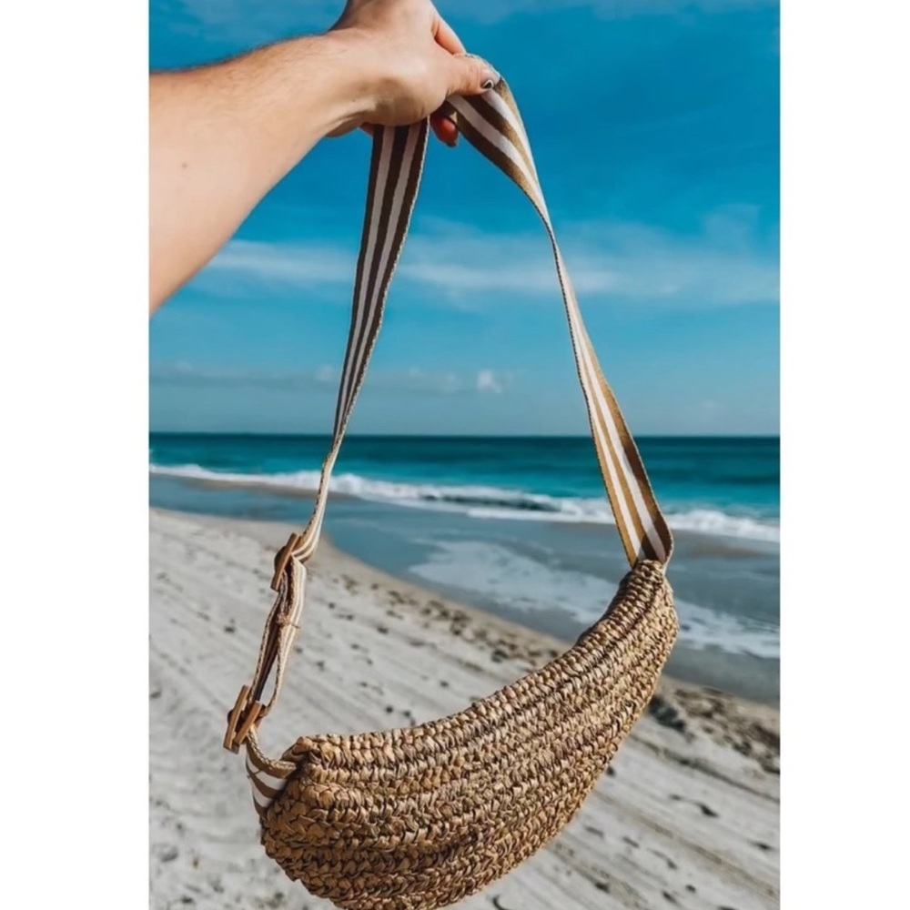 Lu & Elle The Across Waves Sling Bag.
